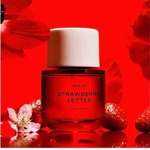 Phlur Strawberry Letter 50 ml bottle